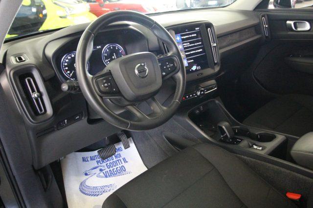 VOLVO XC40 T2 automatico Essential AUTOCARRO N1