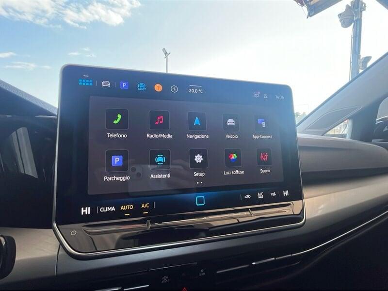 Volkswagen Golf Golf 2.0 TDI SCR Life * PROMO *