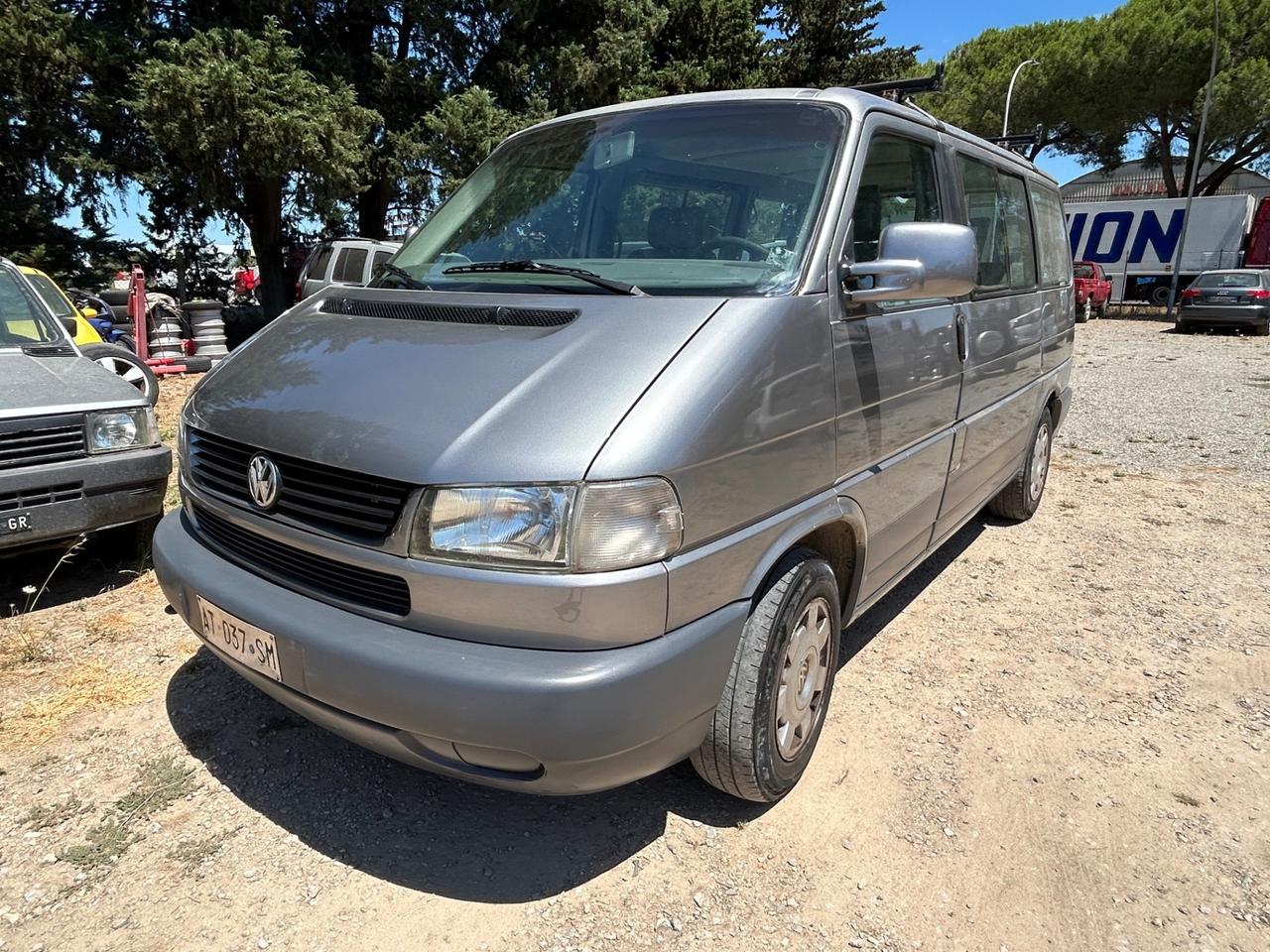 Volkswagen Caravelle/Multivan MULTIVAN *7POSTI*ARIA CONDIZIONATA*SERVOSTERZO*