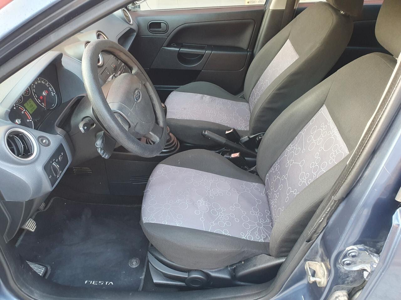 Ford Fiesta 1.4 TDCi Neopatentati manuale 2006