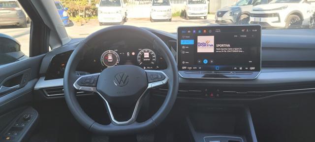 VOLKSWAGEN Golf 1.5 TSI eHybrid DSG Edition Plus