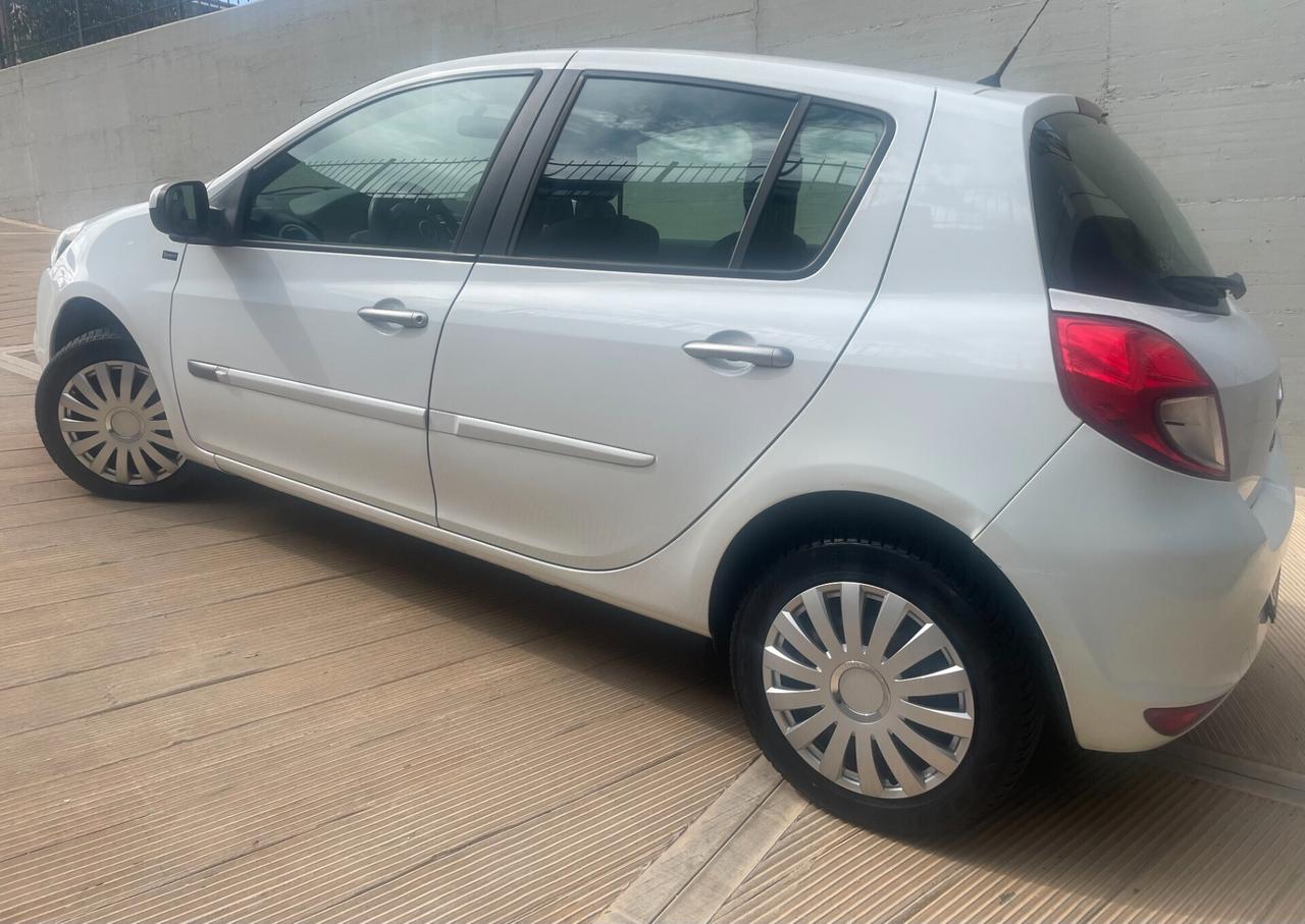 Renault Clio 2012