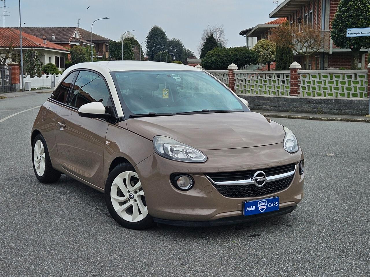 Opel Adam 1.2 70 CV Slam neopatentati by color
