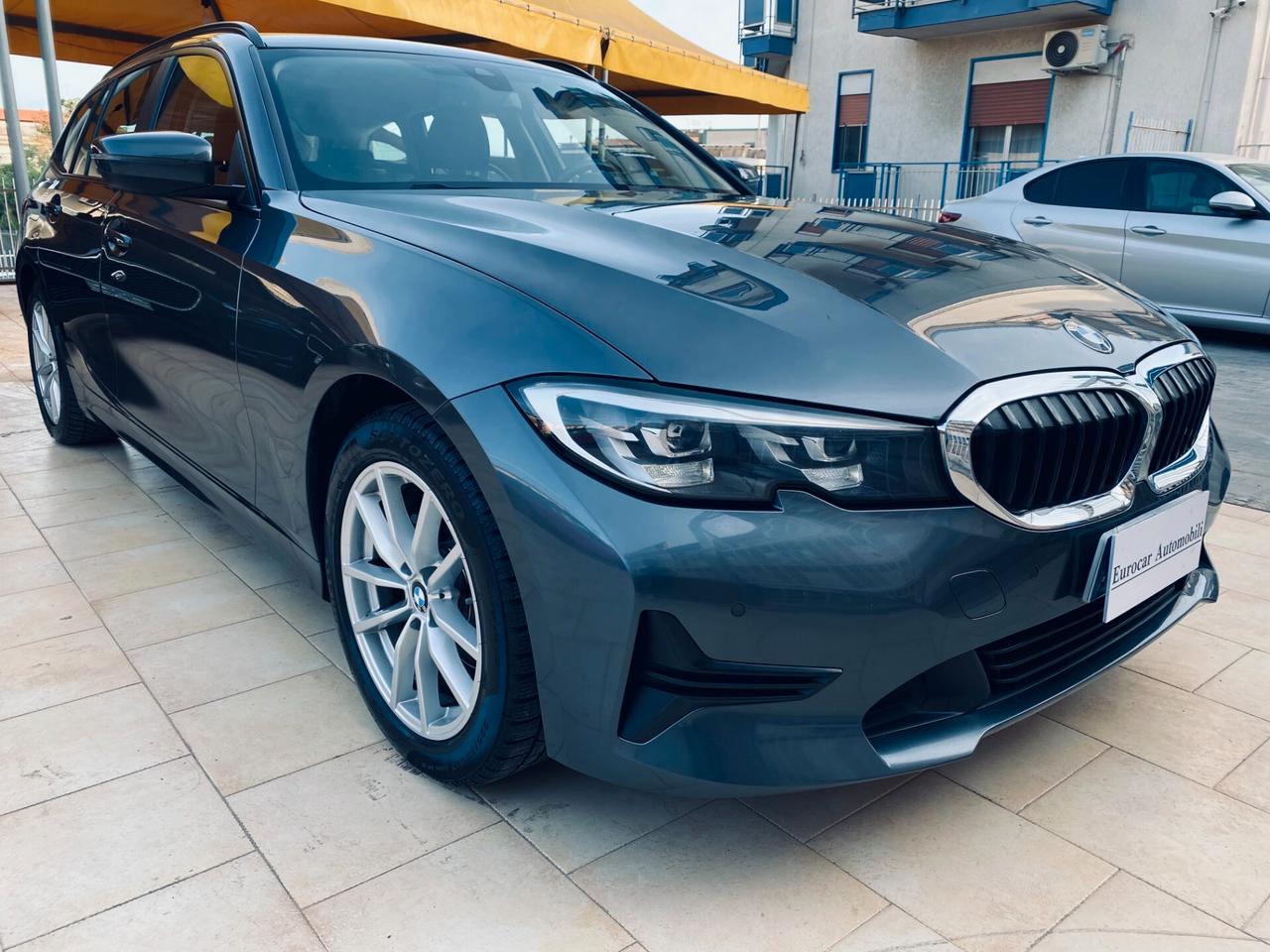 Bmw 320d Touring Business Advantage - CAMBIO AUTOMATICO