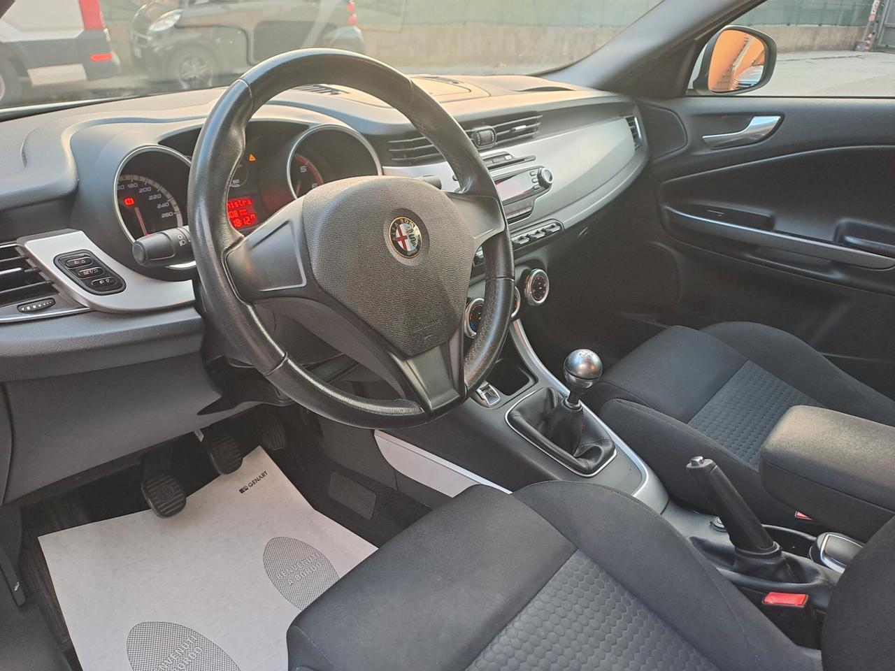Alfa Romeo Giulietta 1.6 JTDm-2 105 CV *OK NEOPATENTATI*