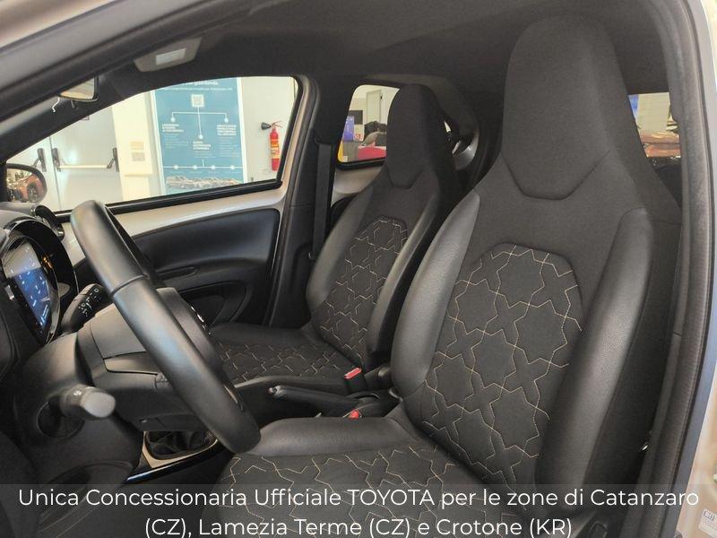 Toyota Aygo X Aygo X 1.0 VVT-i 72 CV 5 porte Lounge