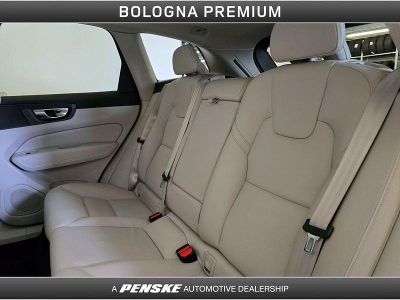 Volvo XC60 B4 (d) AWD Geartronic Momentum Pro