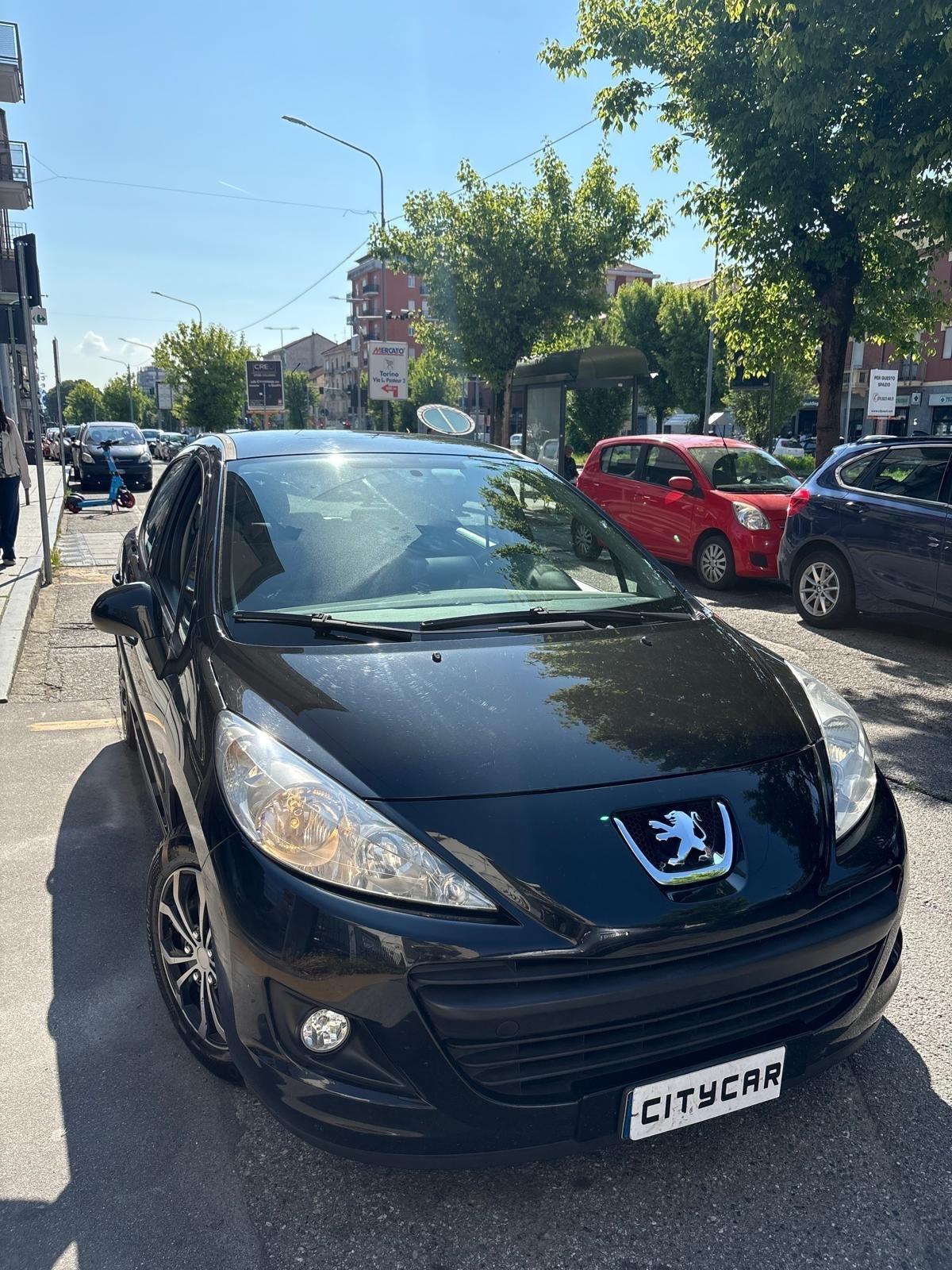 Peugeot 207 1.4 75 cv 5porte X Line