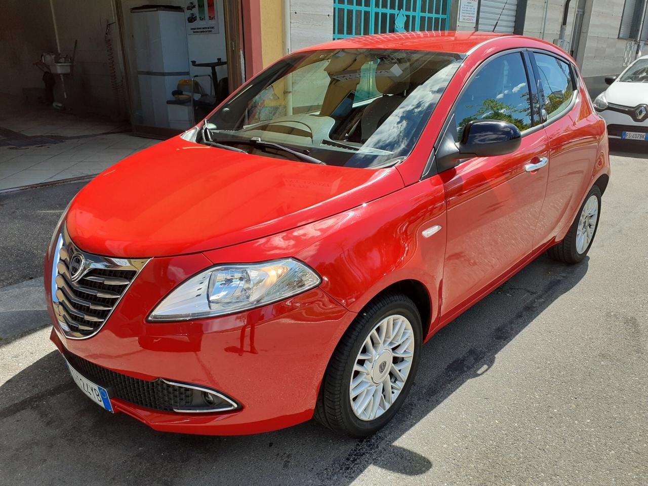 Lancia Ypsilon 1.2 69 CV 5 porte GPL Ecochic Gold Unico Proprietario