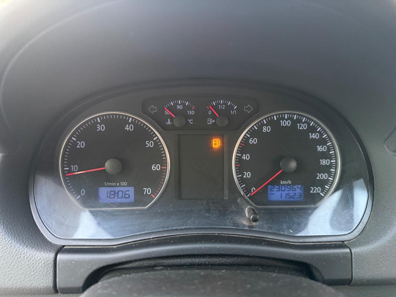 Volkswagen Polo 1.4 benzina 75CV 2006
