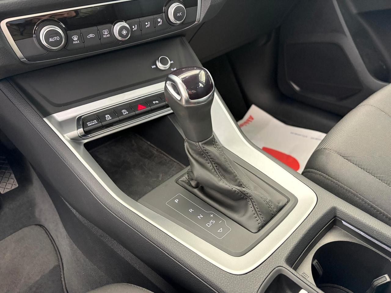 Audi Q3 35 TDI S tronic Business Advanced