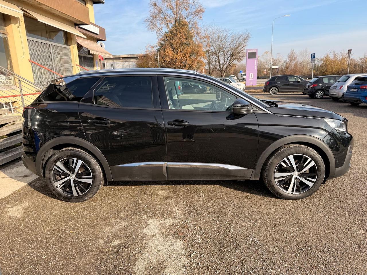 Peugeot 3008 Allure 1.5 Blue HDI 130 #8231