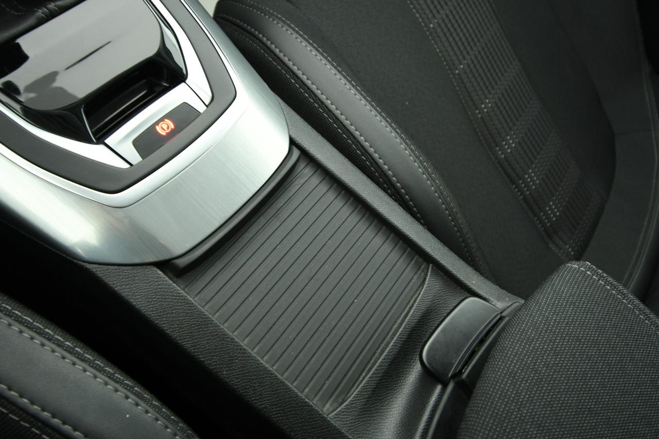 PEUGEOT 308 SW 1.2 puretech t Allure s&s 130cv CAMERA+NEOPATENTATI