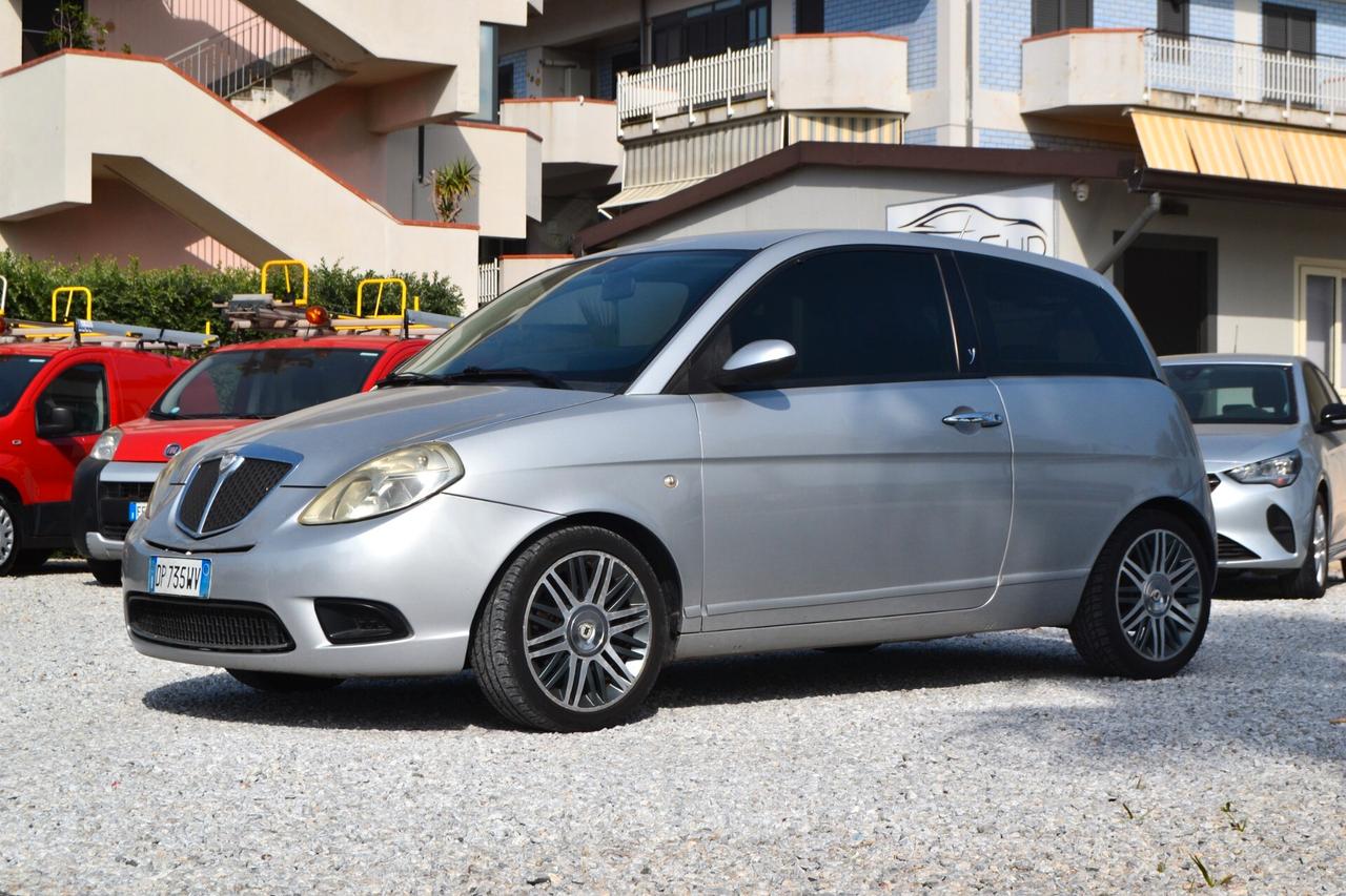 Lancia Ypsilon 1.3 MJT 75 CV Platino 2008