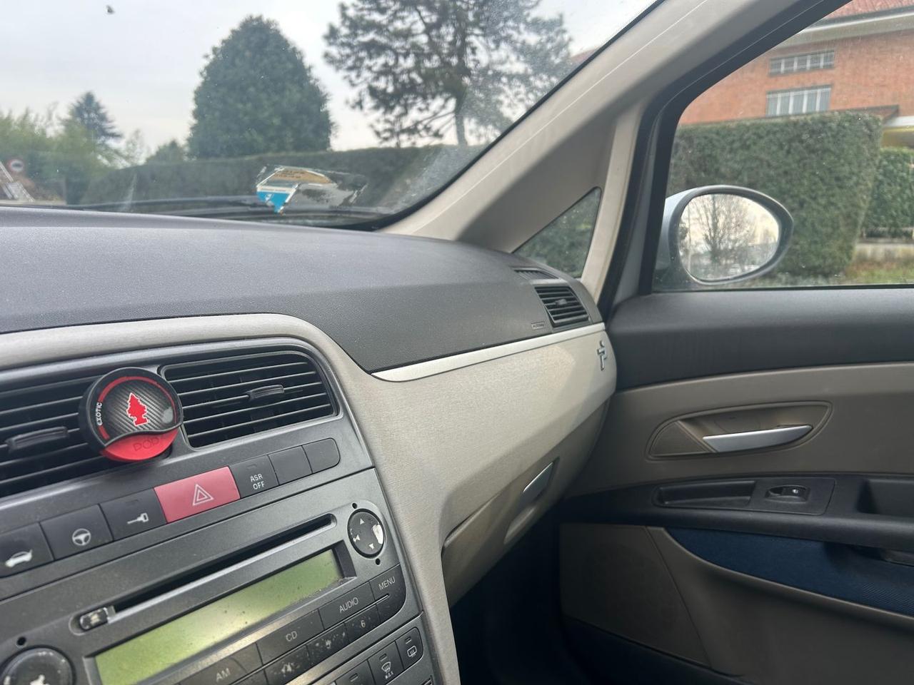 Fiat Punto Dynamic 1.4 16V #9475