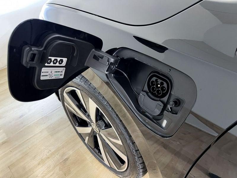 Volkswagen Golf Golf 1.5 tsi ehybrid Edition Plus 204cv dsg
