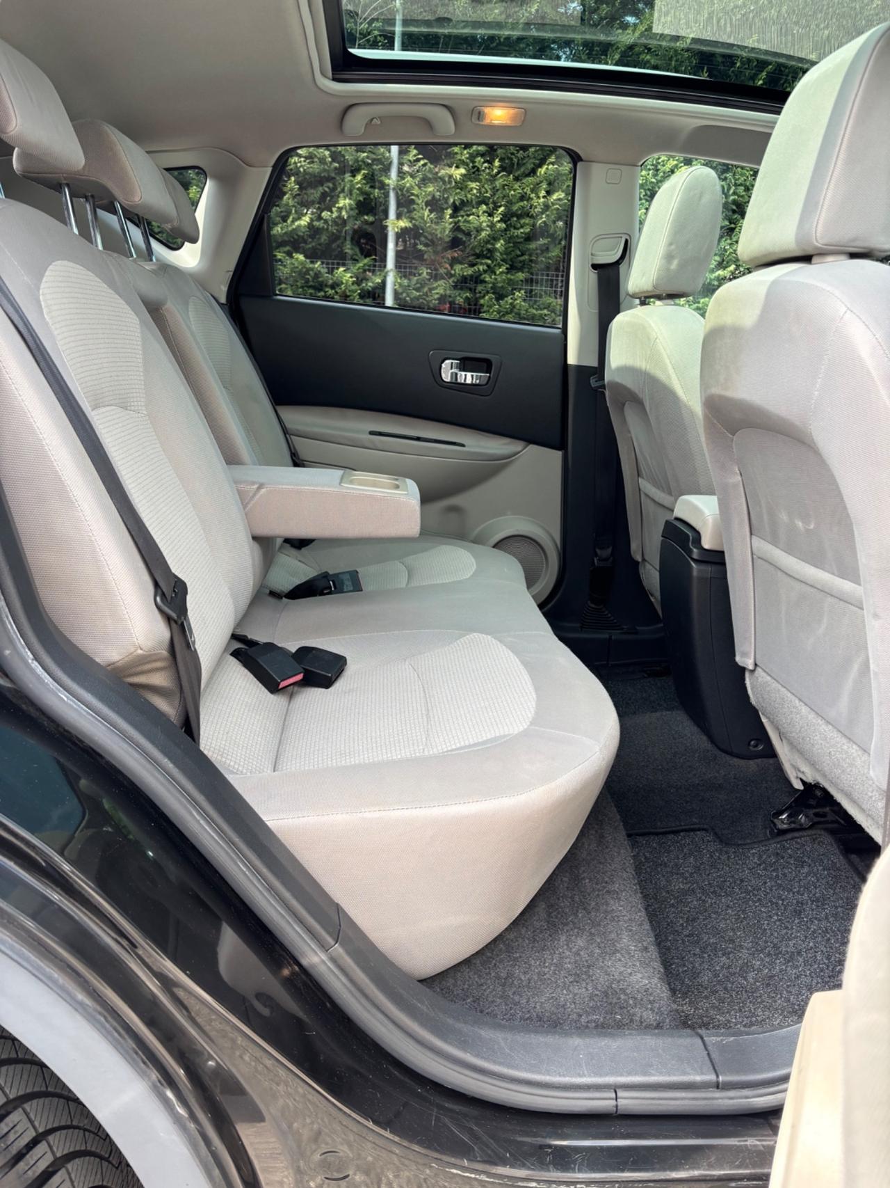 Nissan Qashqai 2.0 dCi DPF Tekna 4x4 GARANZIA