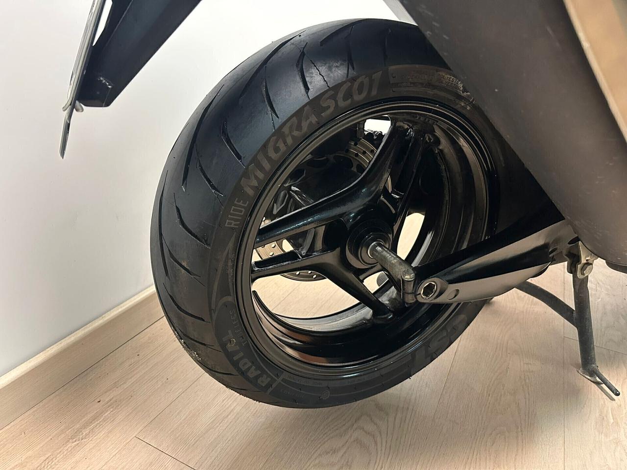 YAMAHA T-MAX T MAX 500 - 33.000KM DA 99€ AL MESE