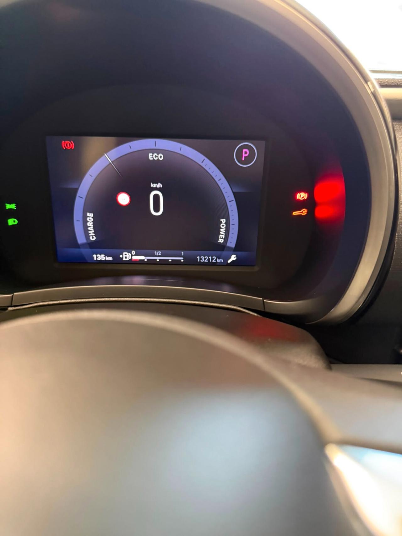 Fiat 600 Hybrid 100 CV DCT MHEV La Prima