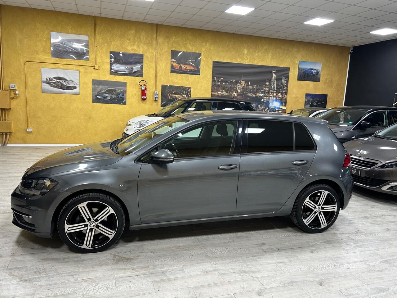 VOLKSWAGEN GOLF 7.5 1.6 TDI 115 cv BlueMotion-2020