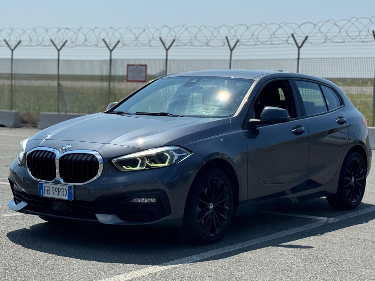 BMW 116D LUXURY AUTOMATICA GARANZIA! PERMUTABILE