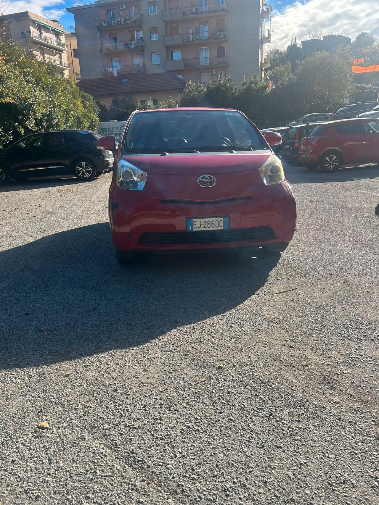 Toyota iQ 1.0 Sol