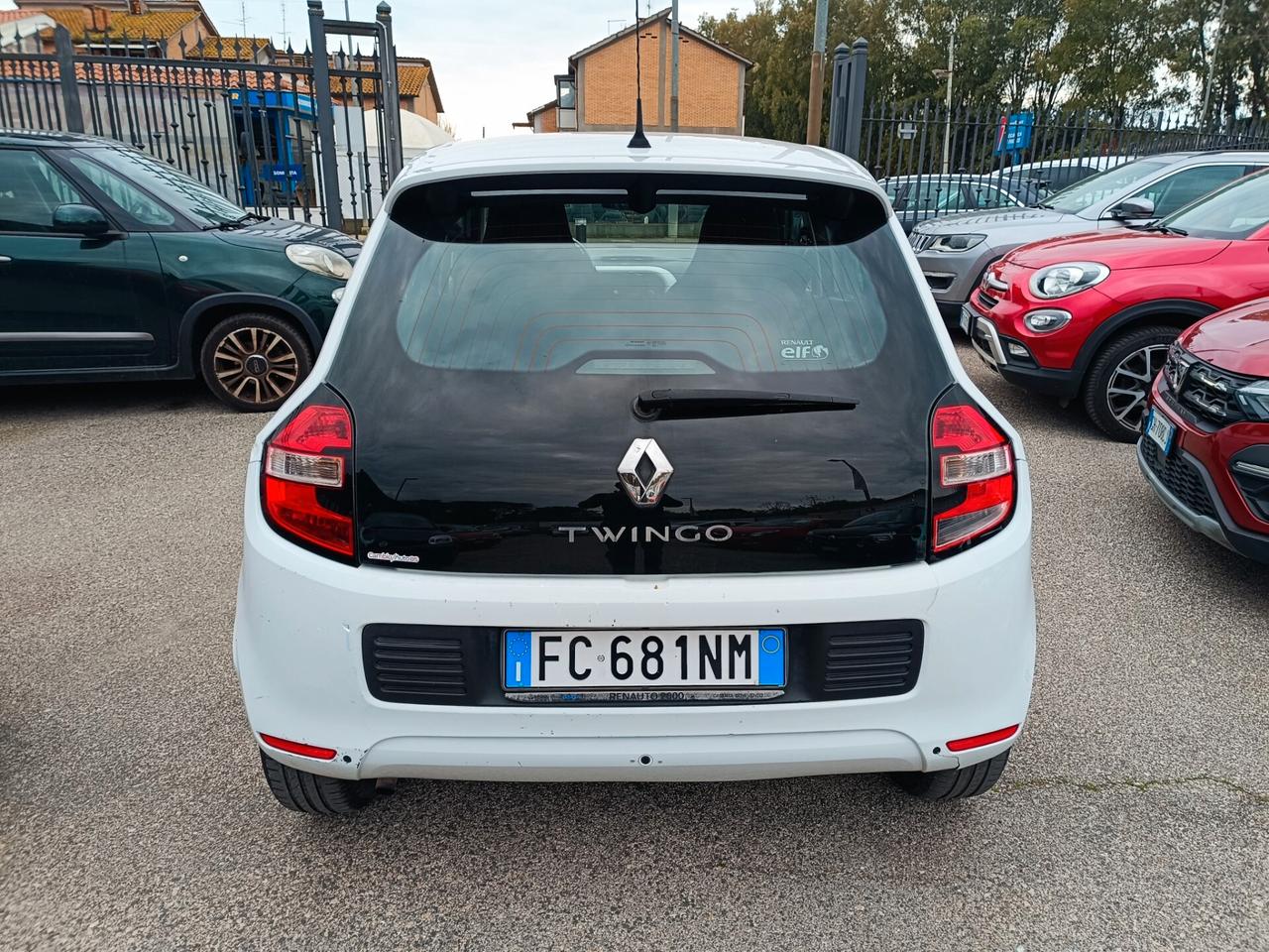 Renault Twingo SCe Lovely
