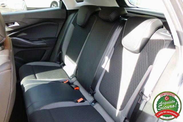 OPEL Grandland 1.5 diesel Ecotec aut. Business Elegance