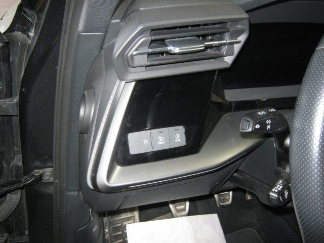 AUDI A3 SPB 30 TDI S line edition