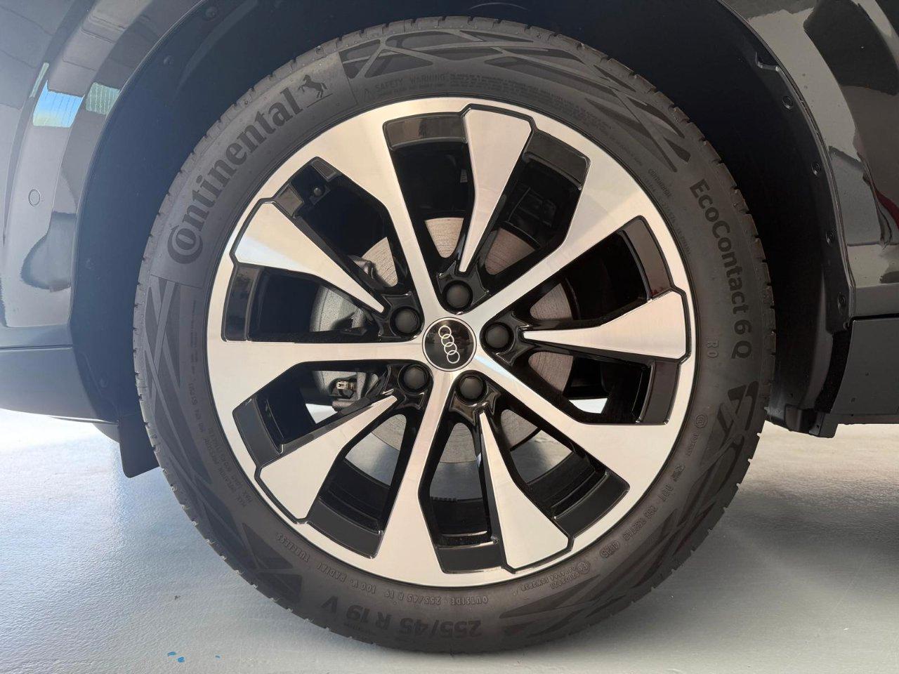 Audi Q3 1.5 tfsi mhev S line edition 150cv s-tronic