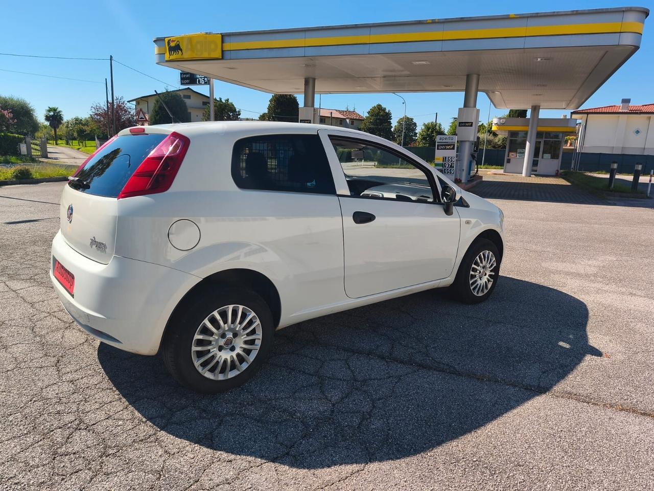 Fiat Grande Punto autocarro a Metano Natural power