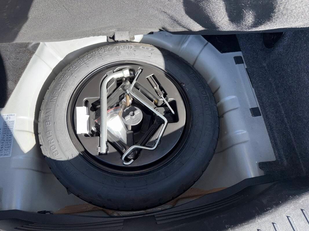 Lancia Ypsilon III 1.0 firefly hybrid Silver s&s 70cv