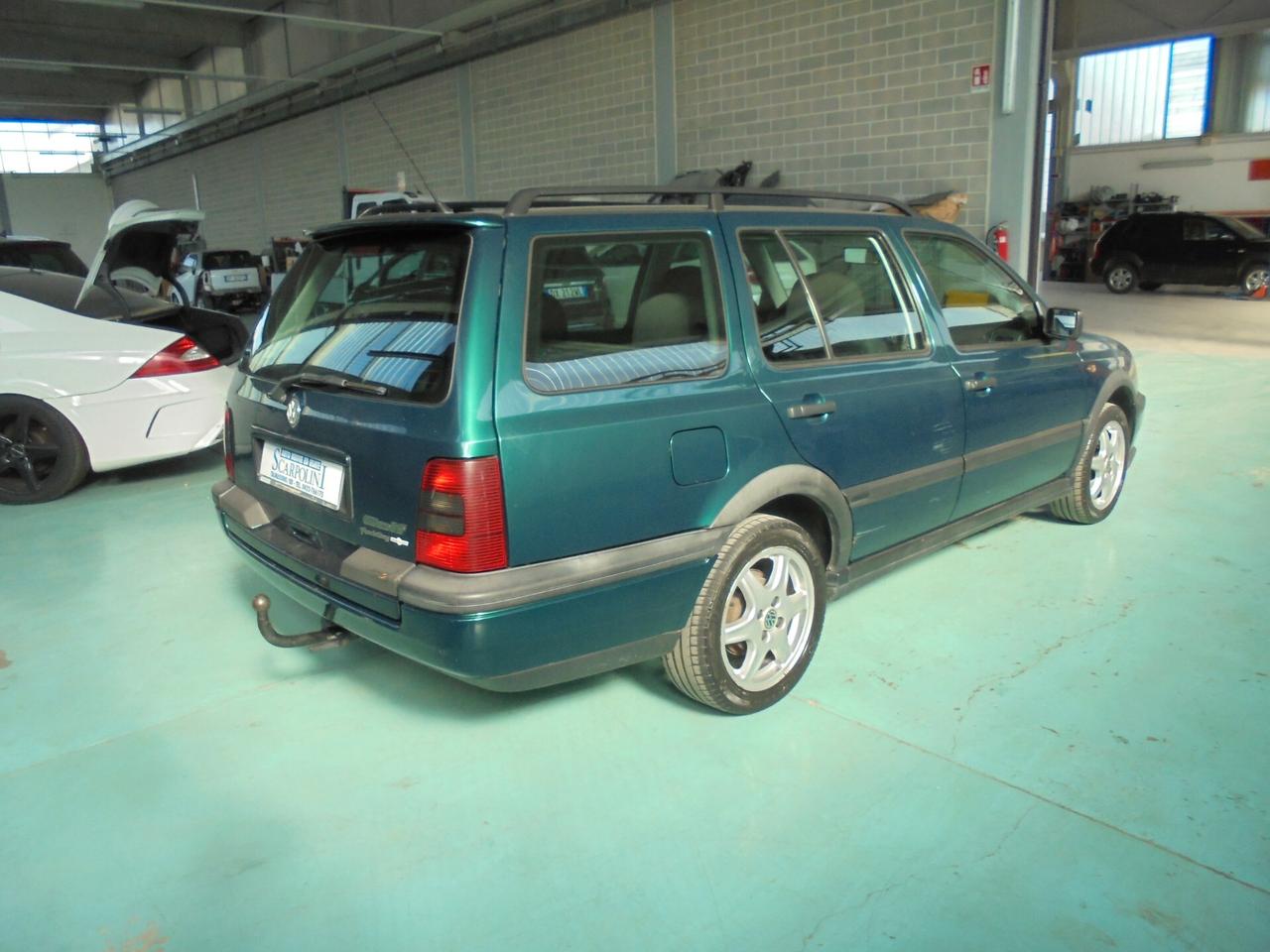 Volkswagen Golf Variant Golf 1.6 cat SW Yachting Henri lloyd