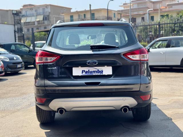 FORD Kuga 2.0 TDCI 120 CV S&S 2WD Titanium