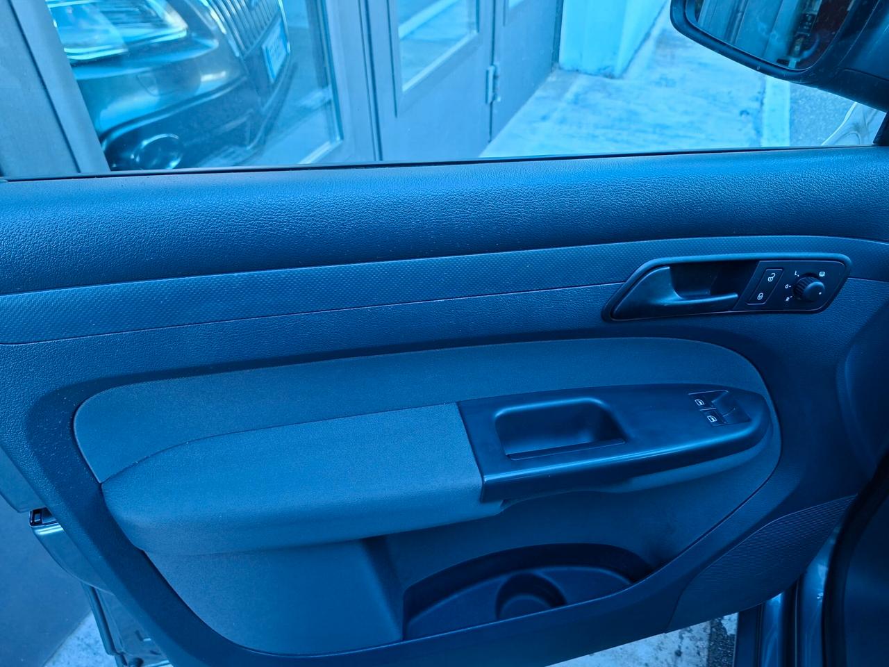 Volkswagen Caddy 1.6 TDI 102 CV 5p. Trendline