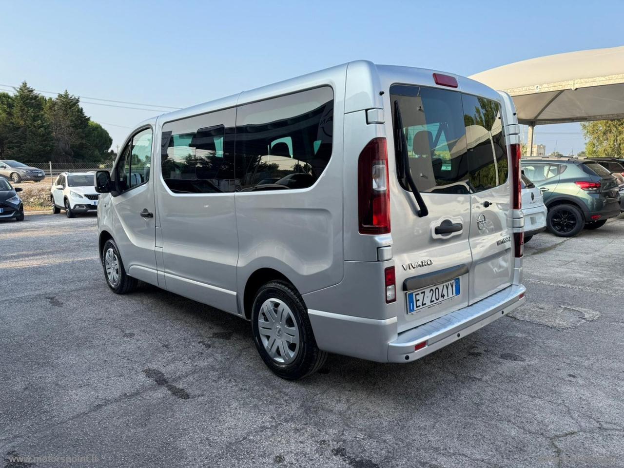 Vivaro 27 1.6 BiT. EcoF. PC-TN Combi