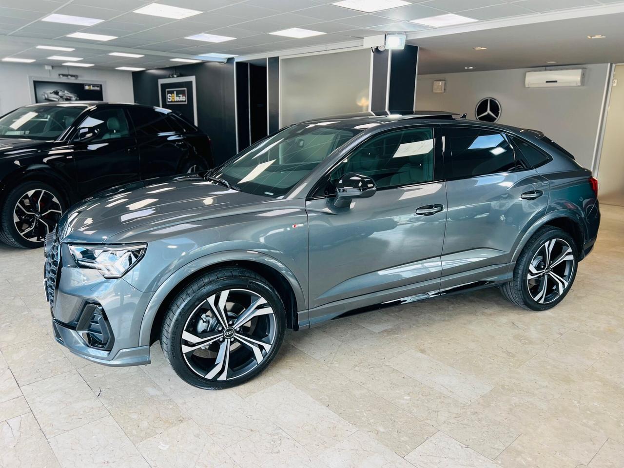 Audi Q3 Sportback, 35 2.0 tdi Identity Black quattro s-tronic