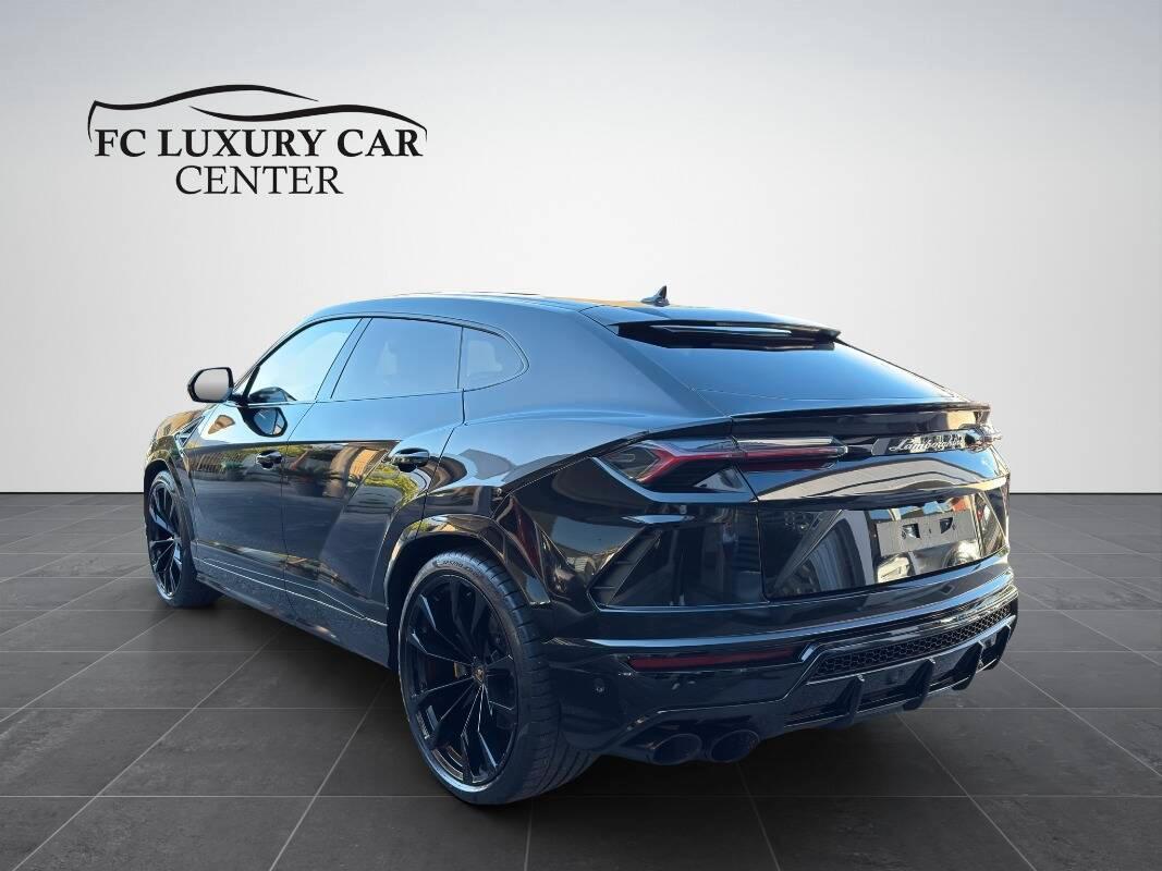 Lamborghini Urus 4.0 V8 auto
