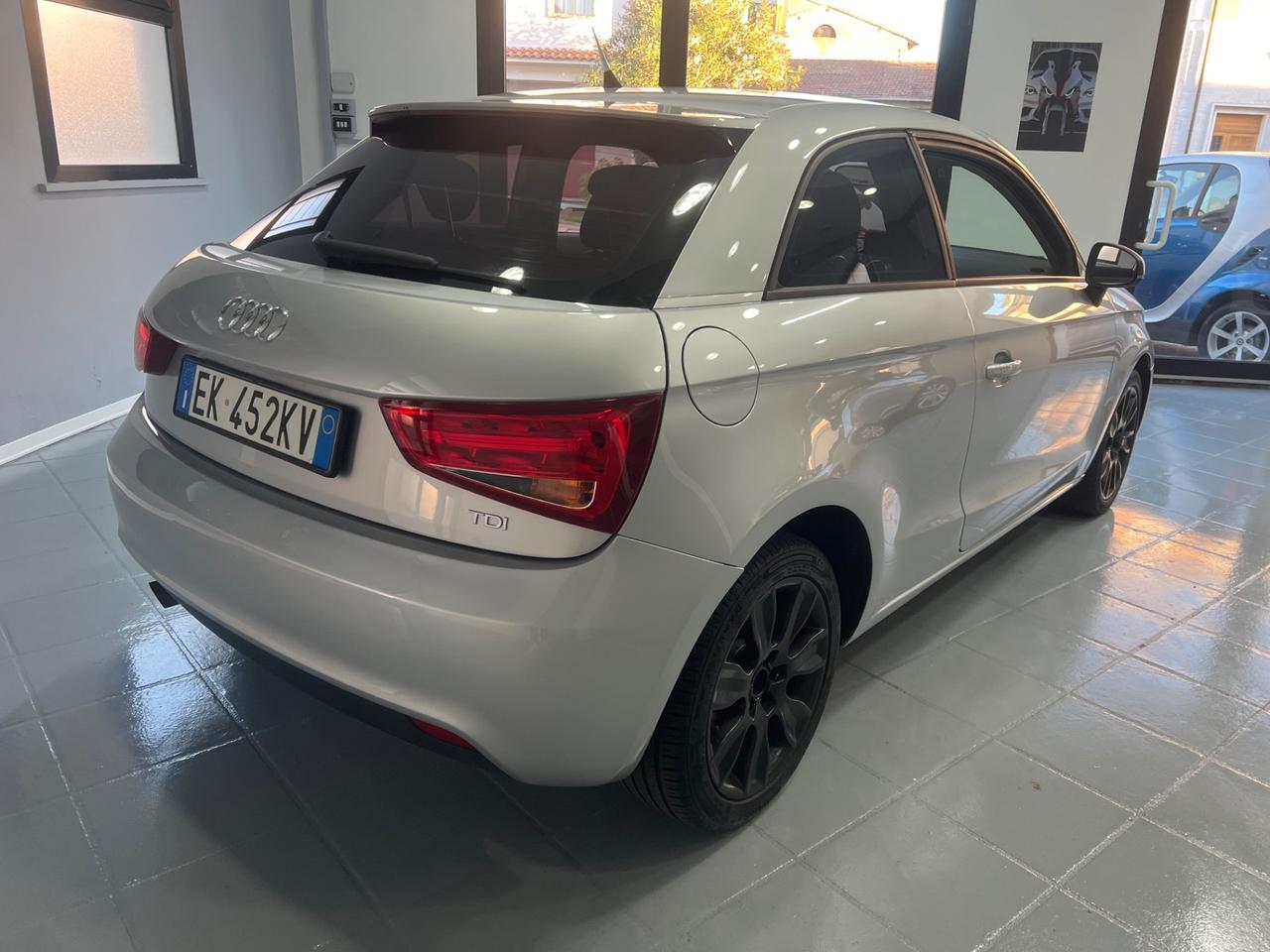 Audi A1 1.6 TDI NEOPATENTATI