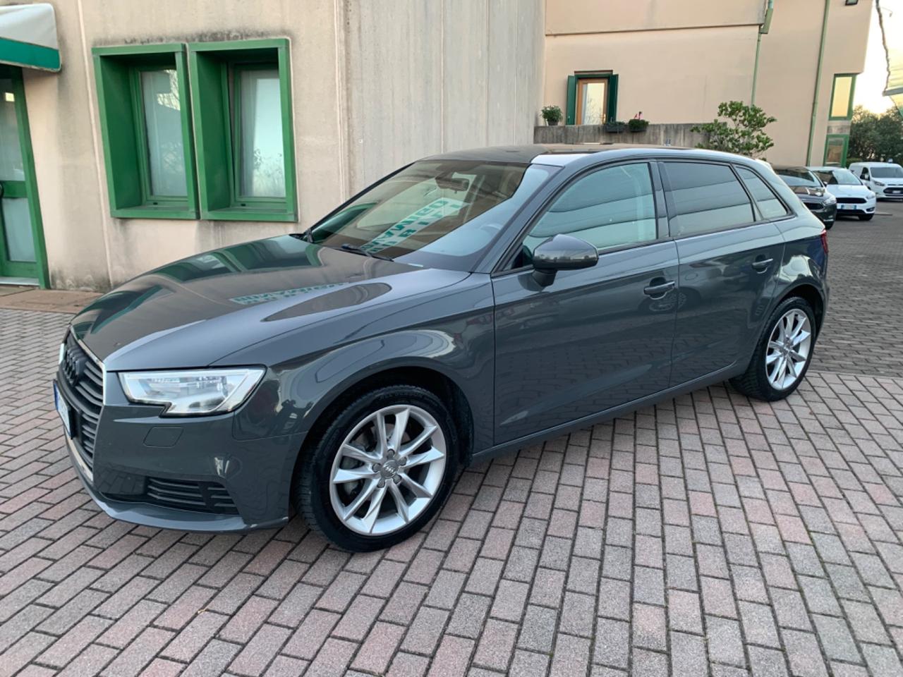 Audi A3 SPB 2.0 TDI S tronic Sport