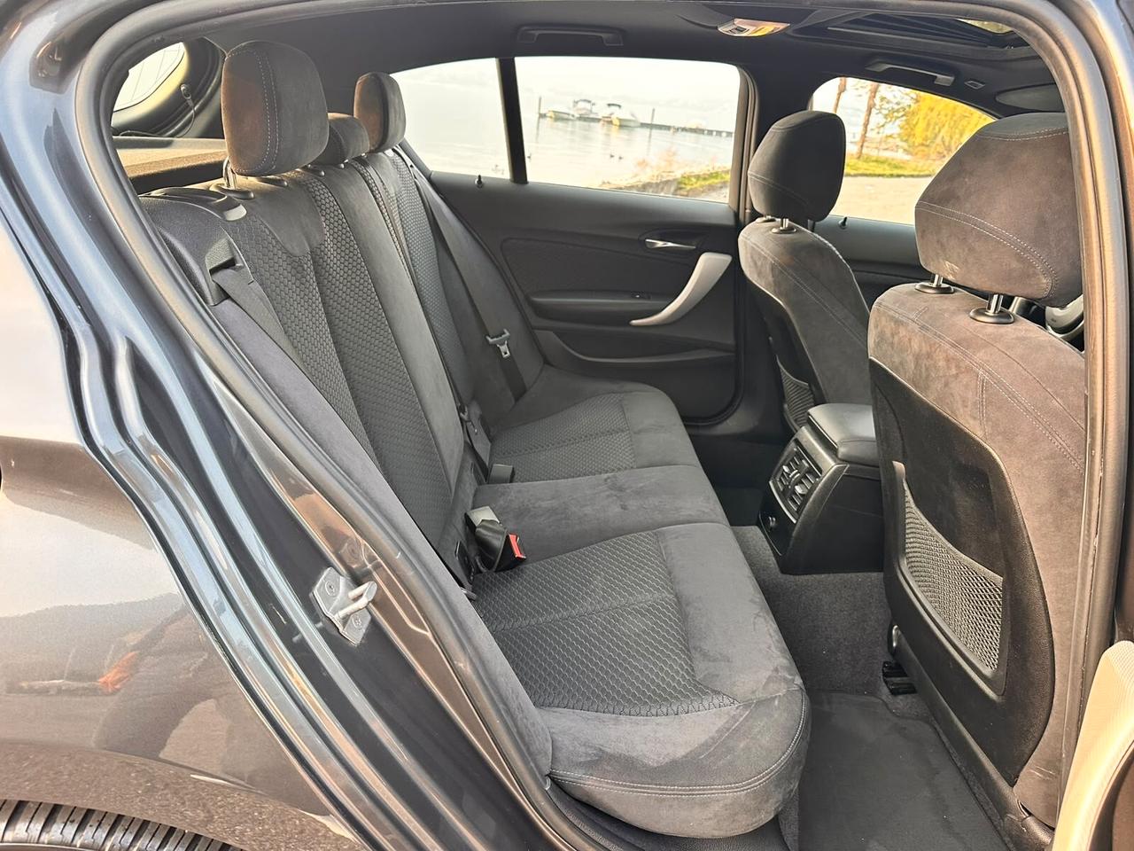 Bmw 116 116d 5p. Msport