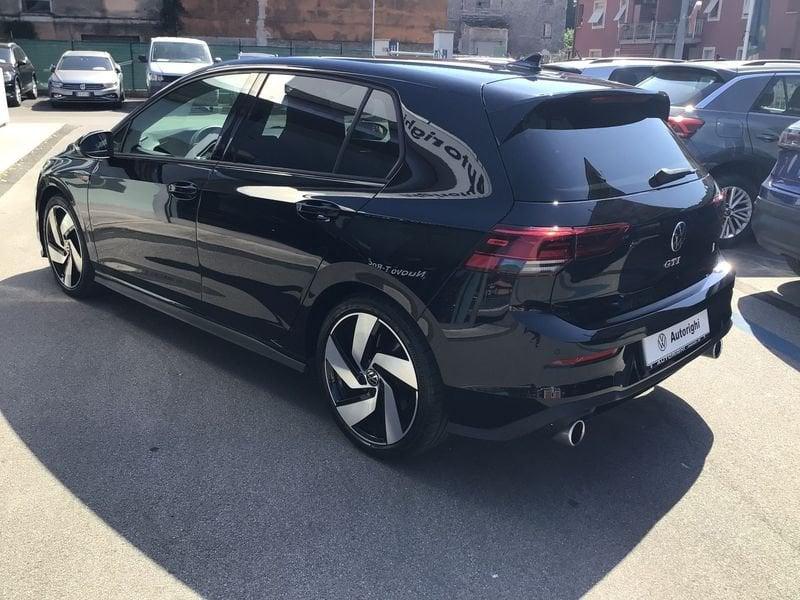 Volkswagen Golf GTI 2.0 TSI GTI