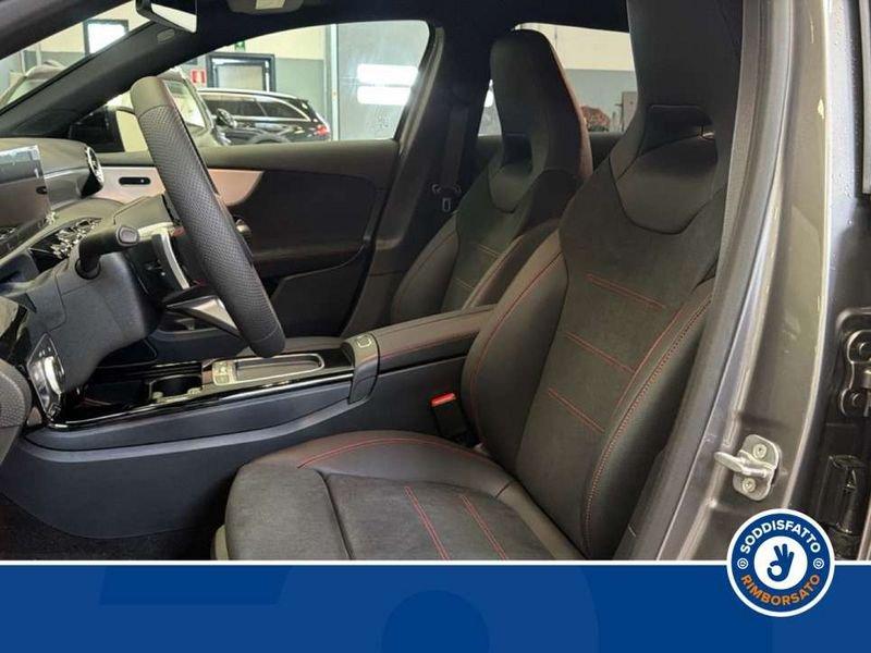 Mercedes-Benz Classe A 250 Automatic 4Matic AMG Line Premium
