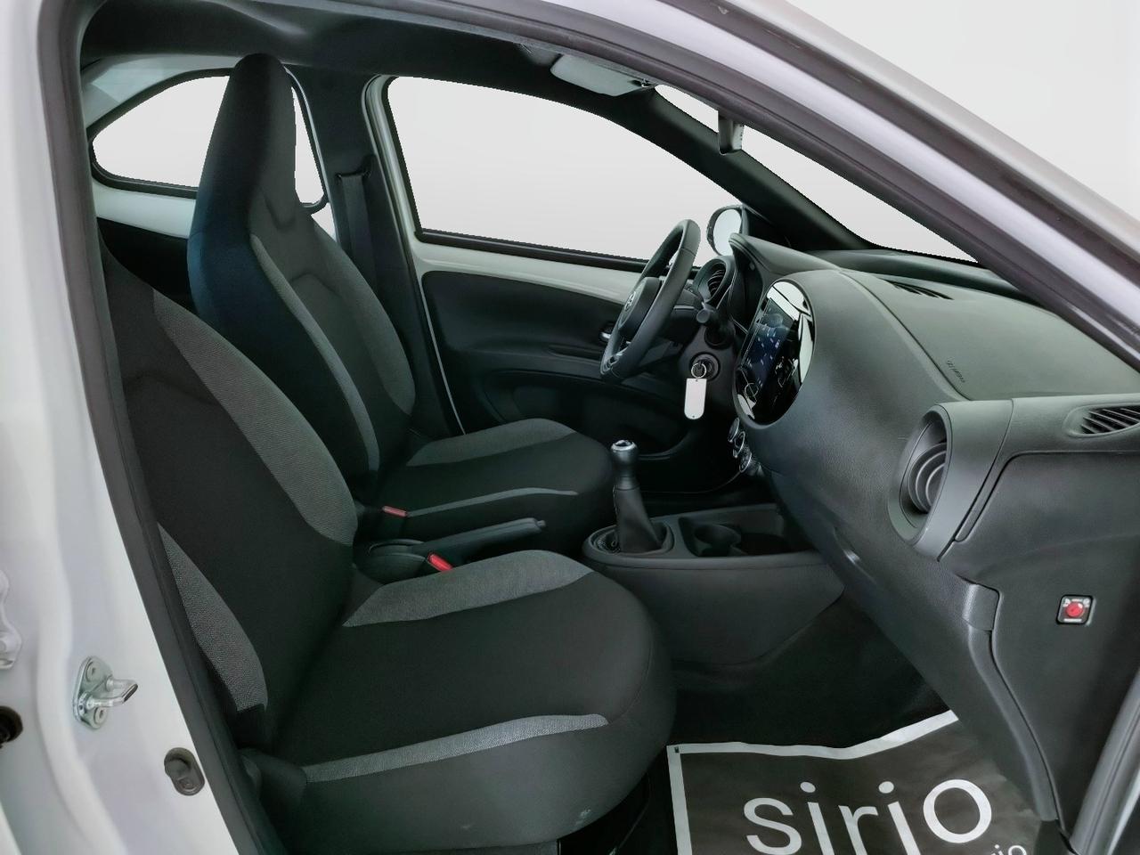 TOYOTA Aygo X - Aygo X 1.0 Active 72cv