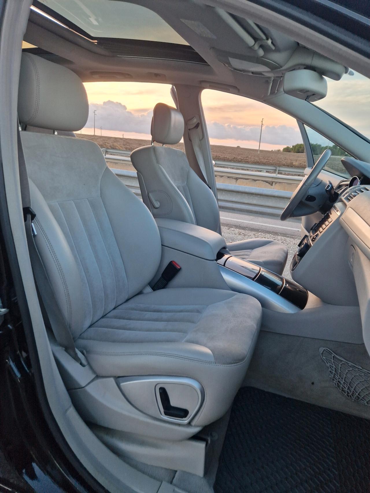Mercedes-benz R 320 CDI cat 4Matic Sport