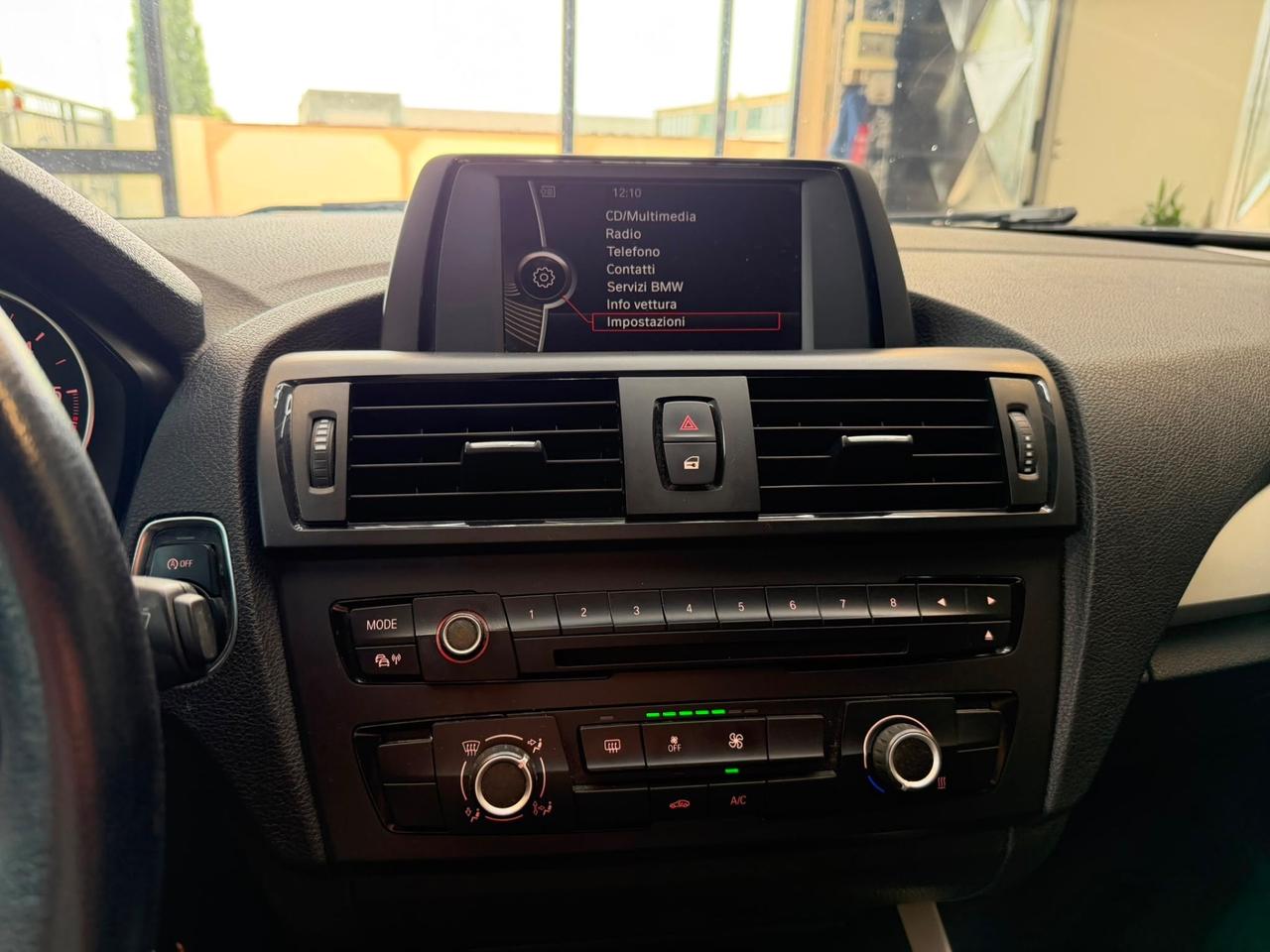 Bmw 116 116d 3p. Urban