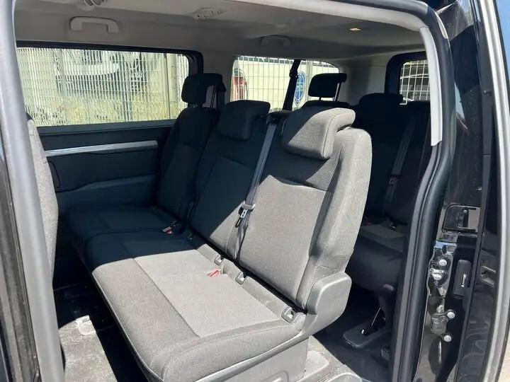 Peugeot Traveller BlueHDi 180 S&S EAT8 Long Business Vip