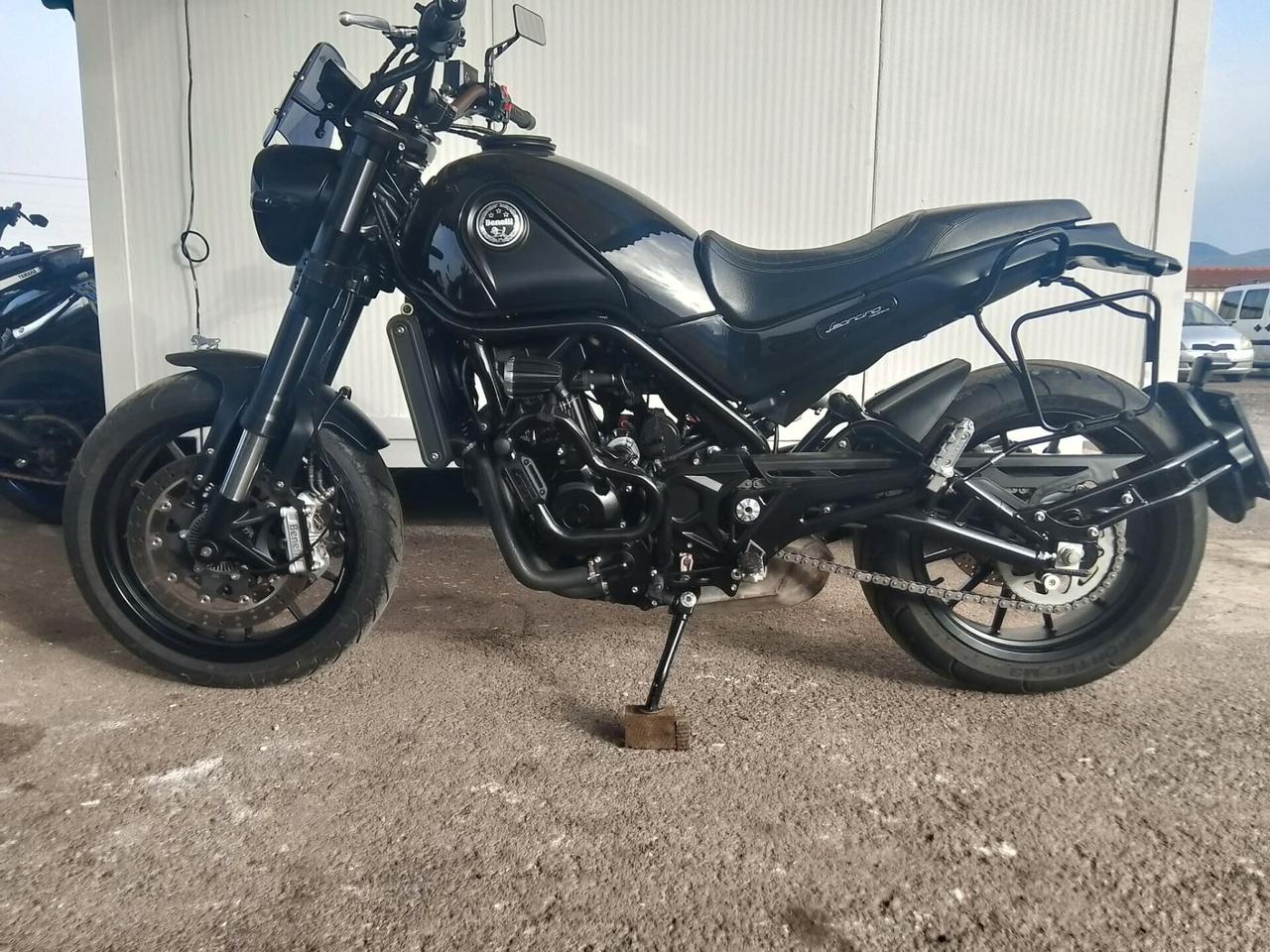 Benelli Leoncino 500 - 2018