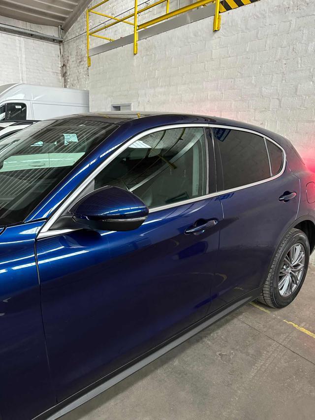 ALFA ROMEO Stelvio 2.0 Turbo 200 CV AT8 Q4 Super