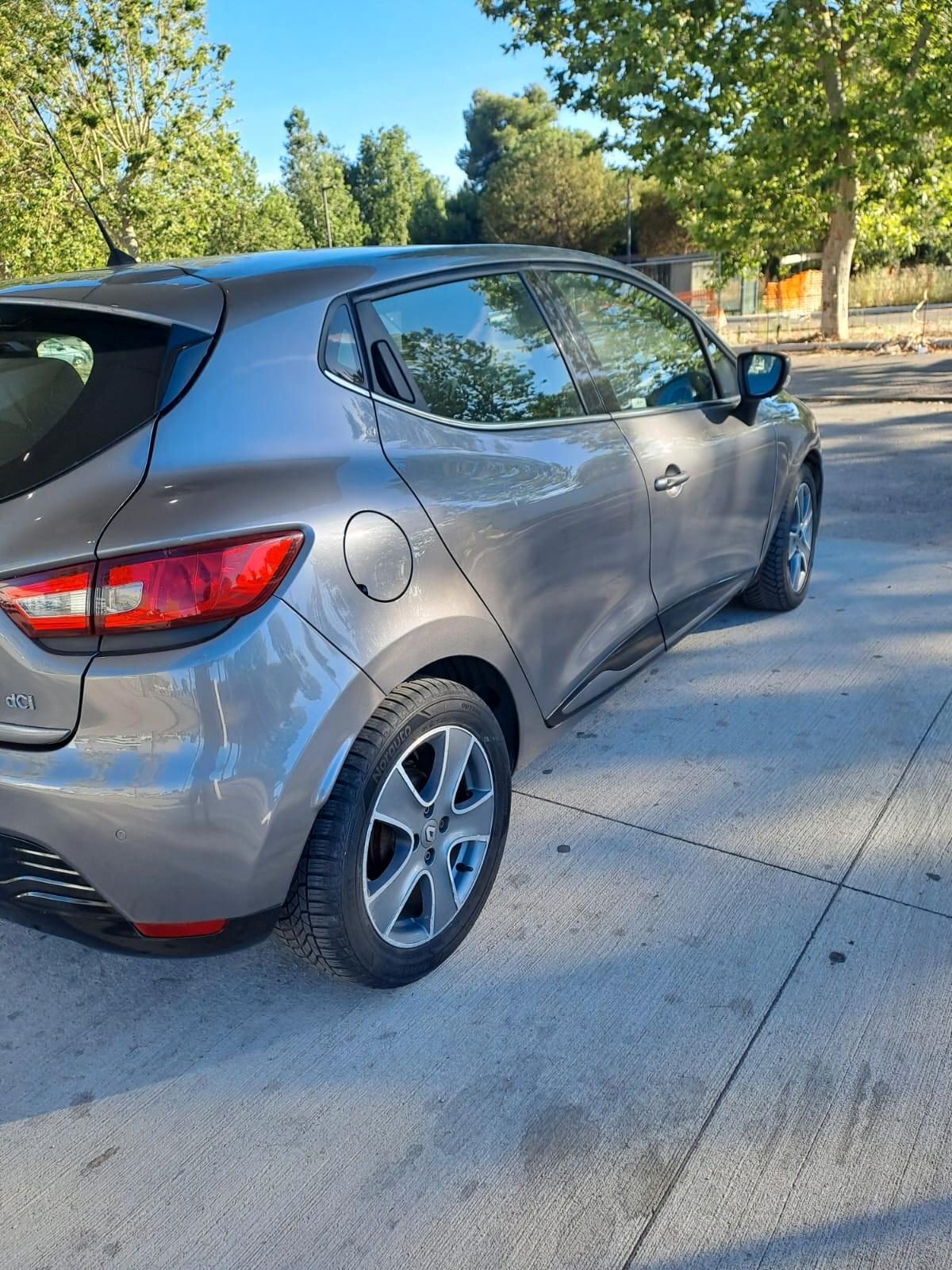 Renault Clio 1.5 dCi 8V 75CV 5 porte Live